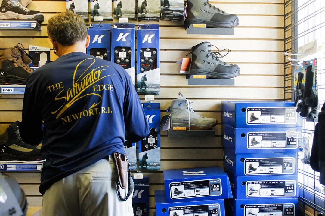 The Saltwater Edge T-Shirts SWE Performance Logo Long Sleeve T-Shirt 4 The Saltwater Edge T-Shirts SWE Performance Logo Long Sleeve T-Shirt