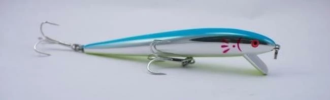 Plastic Lures Cotton Cordell Red Fin Swimmers 10 Plastic Lures Cotton Cordell Red Fin Swimmers