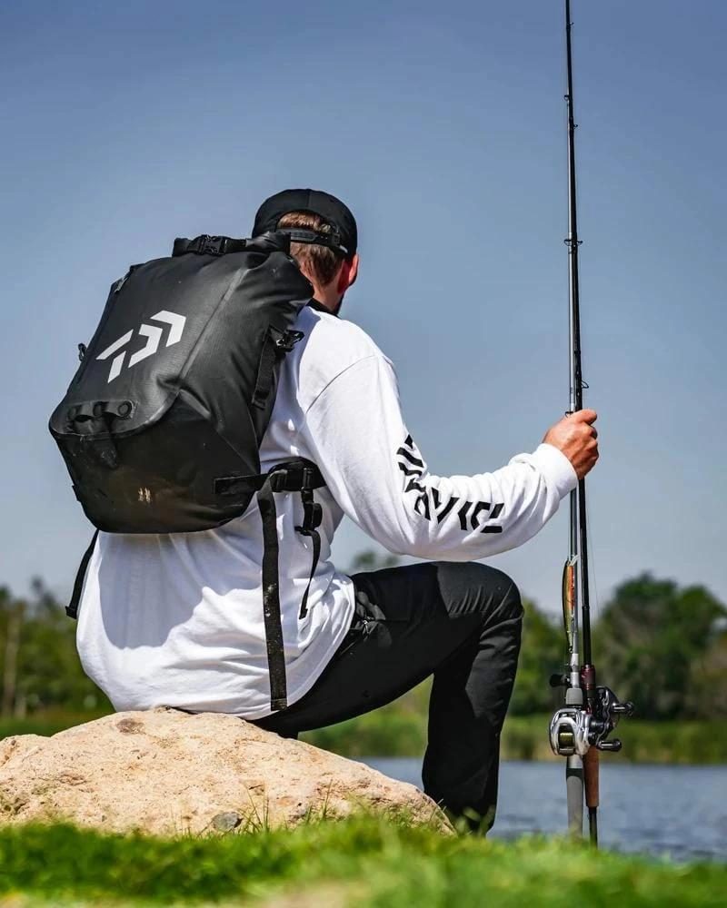 Daiwa D-VEC Dry Bag Soft Tackle Bags 5 Daiwa D-VEC Dry Bag Soft Tackle Bags