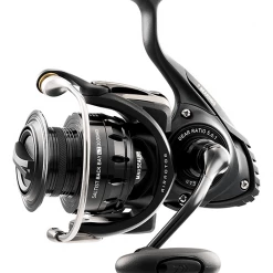 Daiwa Saltist Back Bay LT Spinning Reels